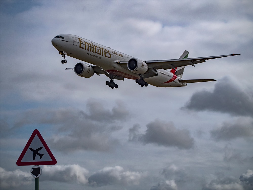 Emirates 777
