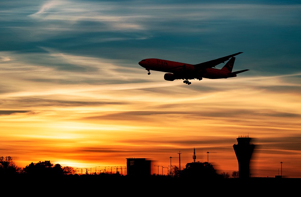 PIA 777